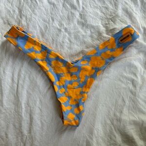 Blackbough Stassy Bottoms in Blue Splash Print